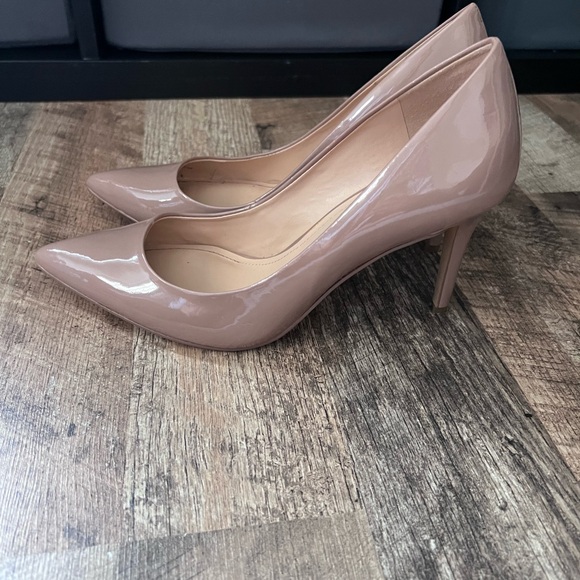 BCBGeneration women’s tan heels size 8.5 - Picture 2 of 4